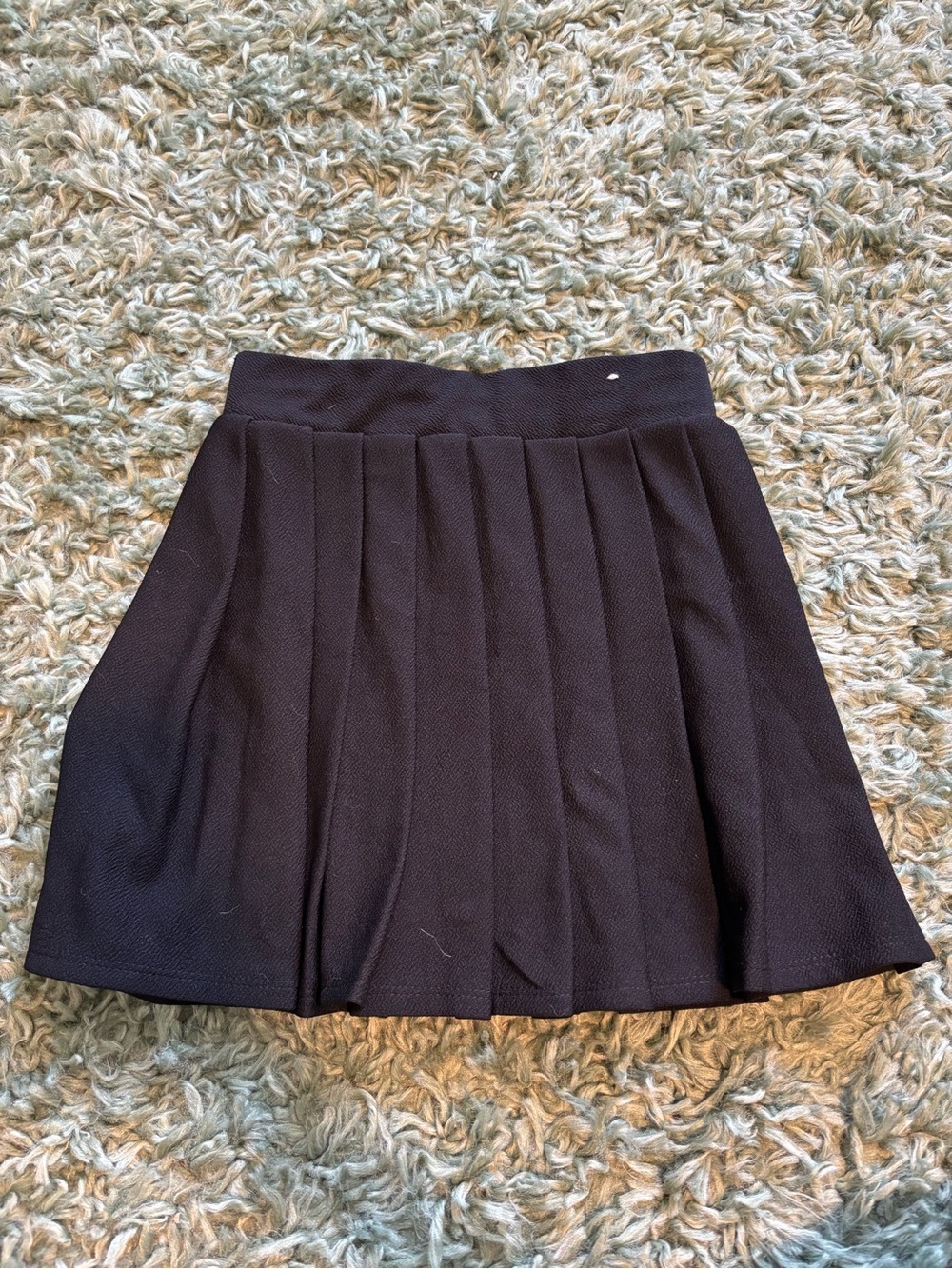 🖤NWOT Black Pleated Mini Skirt